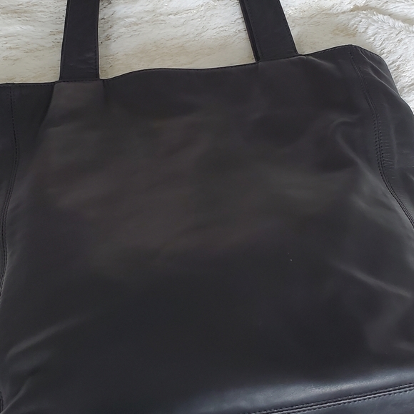 Chanel tote bag - Picture 2 of 16